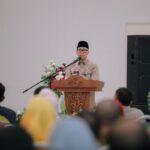 Hadiri Promosi Doktor di UIN RIL, Gubernur Mirza Serukan Deradikalisasi