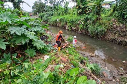 TRC-PB BPBD Bandar Lampung Turun Tangan Atasi Pendangkalan Sungai