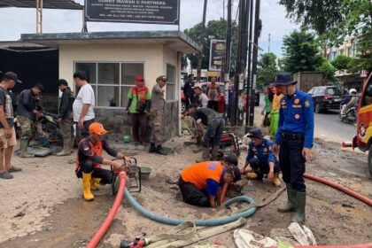 Cegah Genangan, Pemkot Bandar Lampung Kerahkan TRC Bersihkan Saluran Air