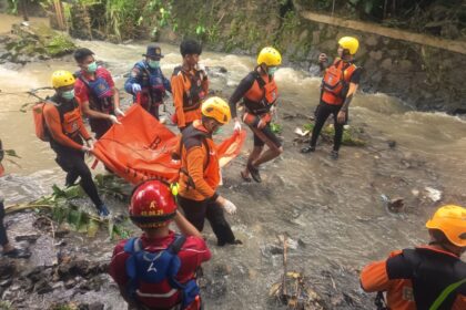 Tim Gabungan Lakukan Pencarian Anak Hanyut di Bandar Lampung