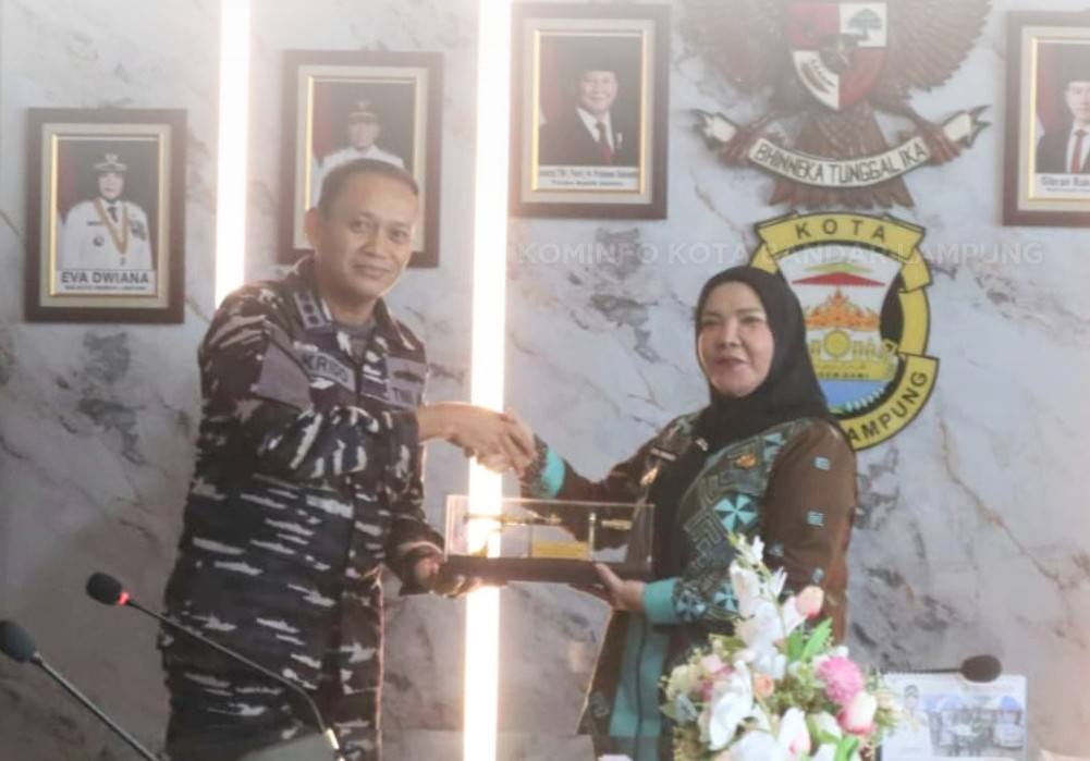 Audiensi dengan Danlanal, Wali Kota Eva Dwiana Dorong Sinergi Program Daerah
