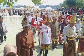Turun Mandei di Begawi Festival 2026, Pangdam XXI/Radin Inten Terima Gelar Adat Lampung